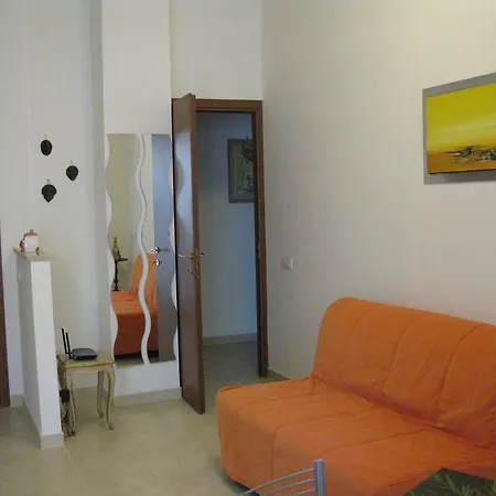 Simonetta's House